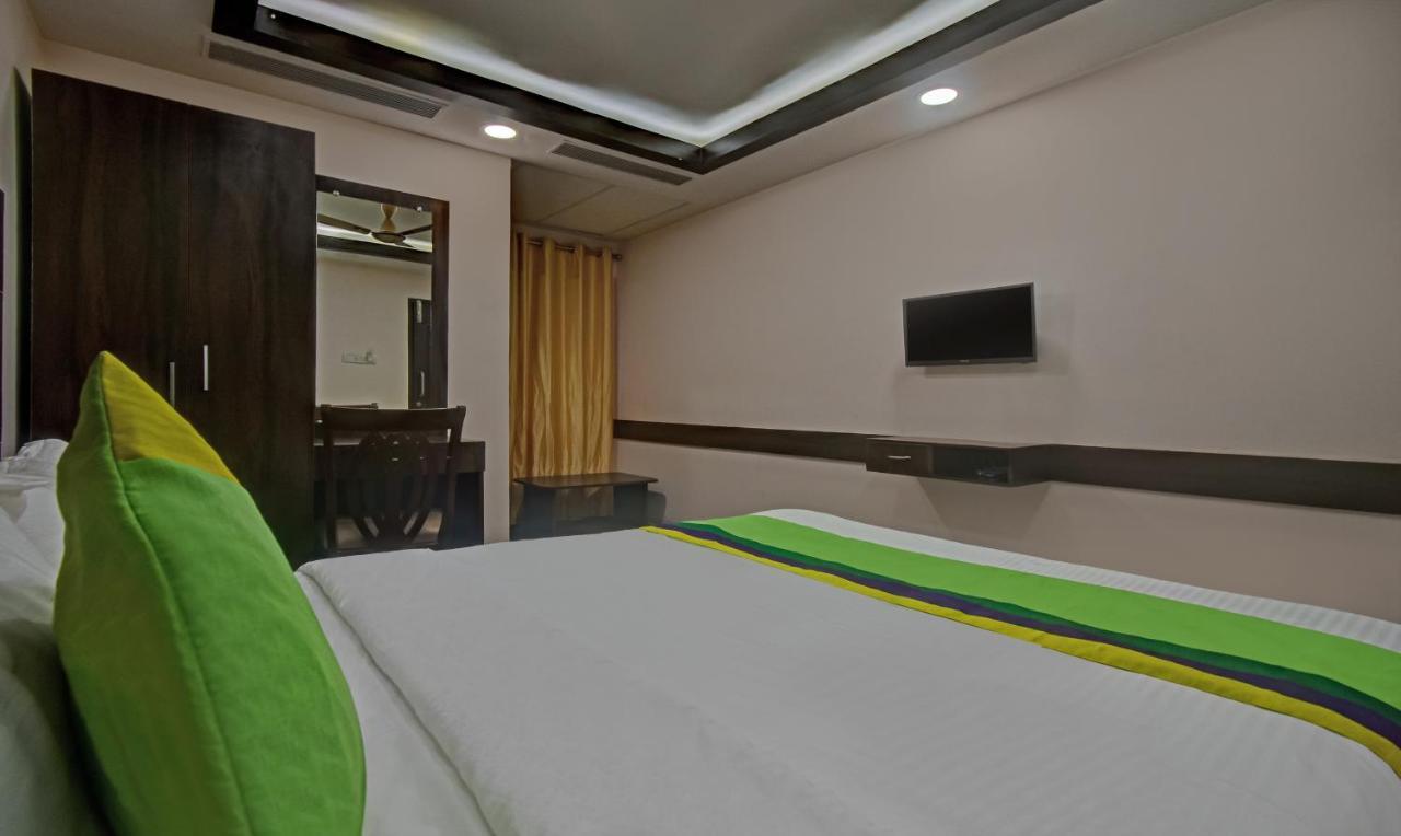 Treebo Trend Palm Tree Hotel Chennai Ngoại thất bức ảnh