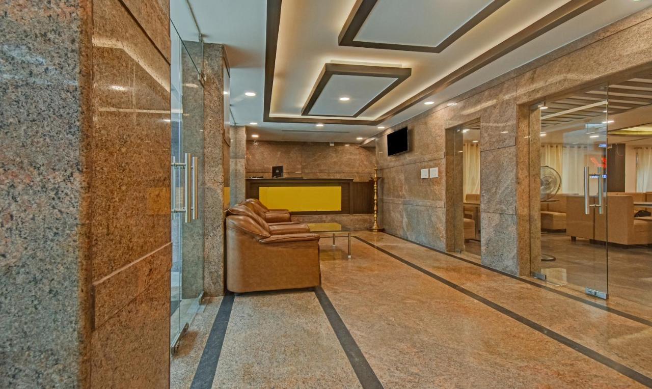 Treebo Trend Palm Tree Hotel Chennai Ngoại thất bức ảnh